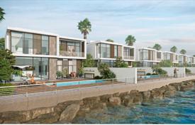 Новый комплекс вилл на берегу моря с пляжами и бассейнами, Раль-эль-Хайма, ОАЭ за От $3 227 000