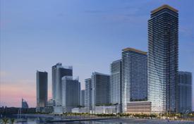 Современная резиденция Seapoint с пляжем и выходом на набережную, Emaar Beachfront, Дубай, ОАЭ за От $830 000