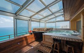 Современный пентхаус с террасой и видом на море в светлой резиденции, недалеко от пляжа, Нетания, Израиль за $1 063 000
