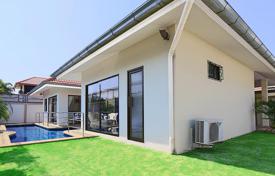 Дом в городе в Наклуа, Бангламунг, Чонбури,  Таиланд за 141 000 €