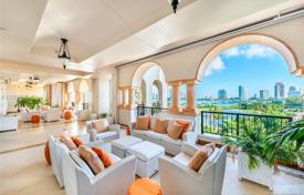 Роскошный пентхаус в классическом стиле всего в шаге от океана, Майами-Бич, Флорида, США за 11 967 000 €