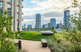 Просторные апартаменты с балконом в новой резиденции с садом, Лондон, Великобритания за 513 000 €