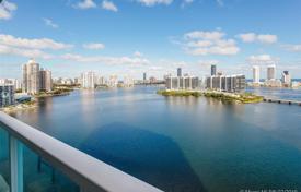 Трехкомнатные апартаменты с красивым видом на океан в Авентуре, Флорида, США за 915 000 €