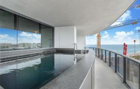 Роскошные апартаменты с парковкой, террасой, бассейном и видом на океан, Санни Айлс Бич, США за 3 351 000 €