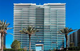 Комфортабельные апартаменты с парковкой, террасой и видом на океан в здании с бассейнами и спа-центром, Бал-Харбор, США за 10 235 000 €