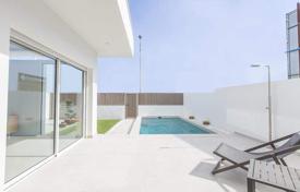 Современная светлая вилла с бассейном в Сан-Хавьере, Мурсия, Испания за 355 000 €