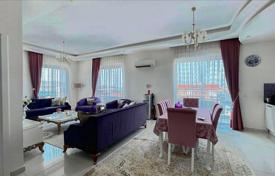 Меблированная двухуровневая квартира в 400 метрах от моря, Махмутлар, Турция за $414 000